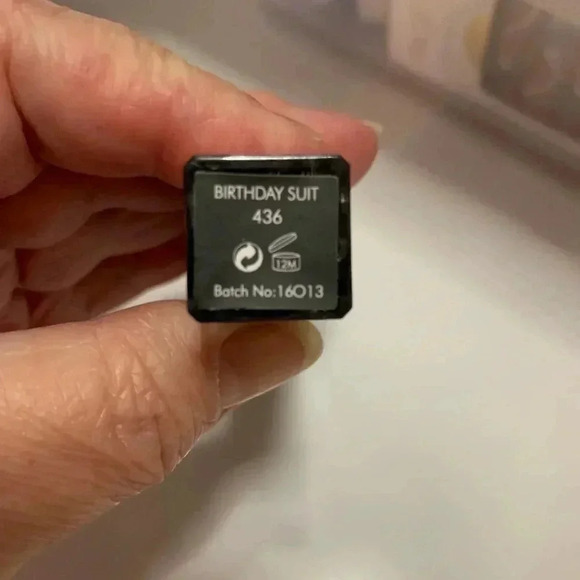 Matte Me Ladies Brown Lipgloss - Picture 3 of 5